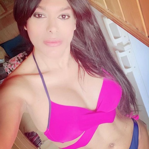 Profilbild J'adore là fête - TS Trisha